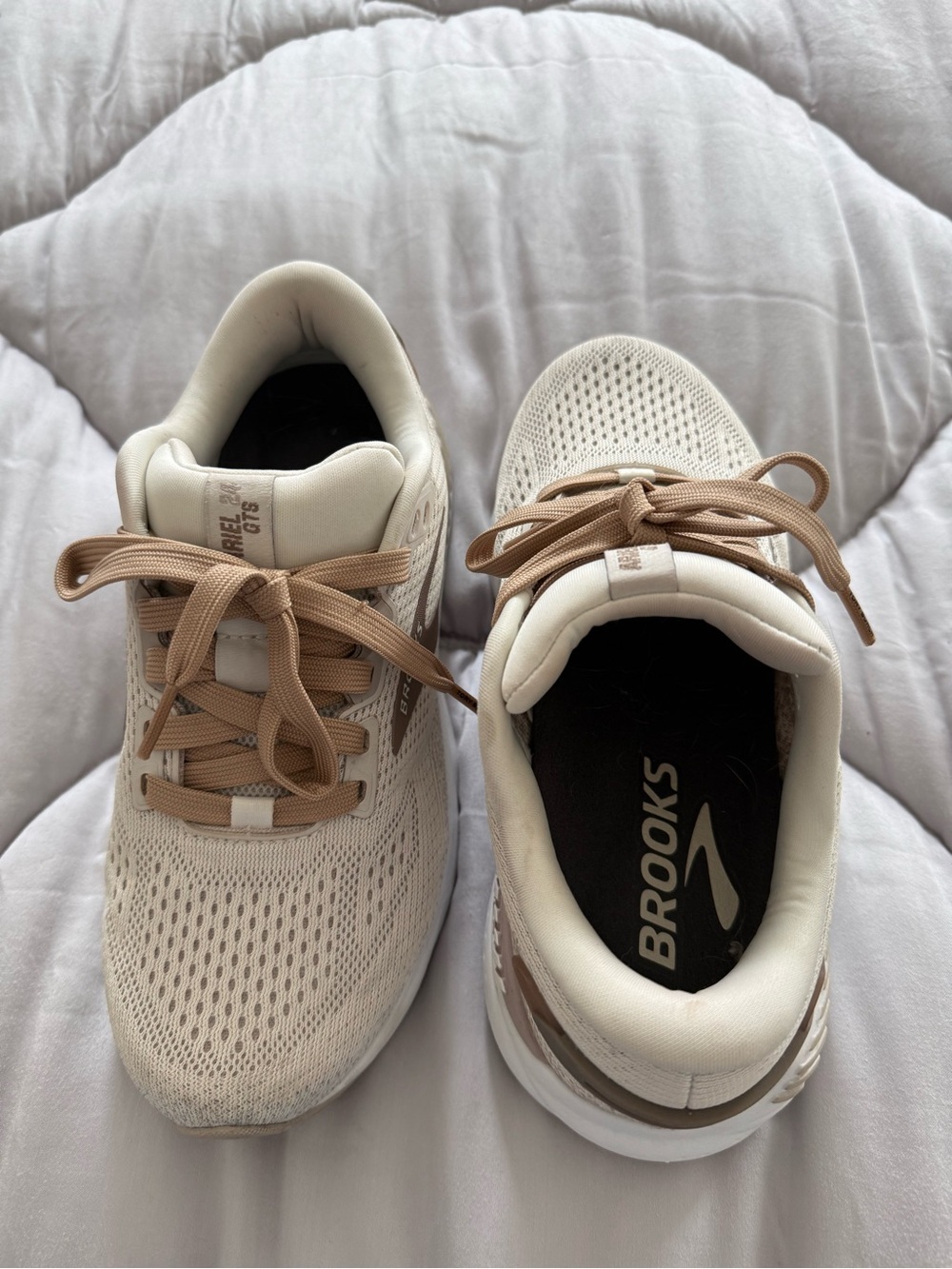Brooks Women's Running Shoes in Cream & Taupe